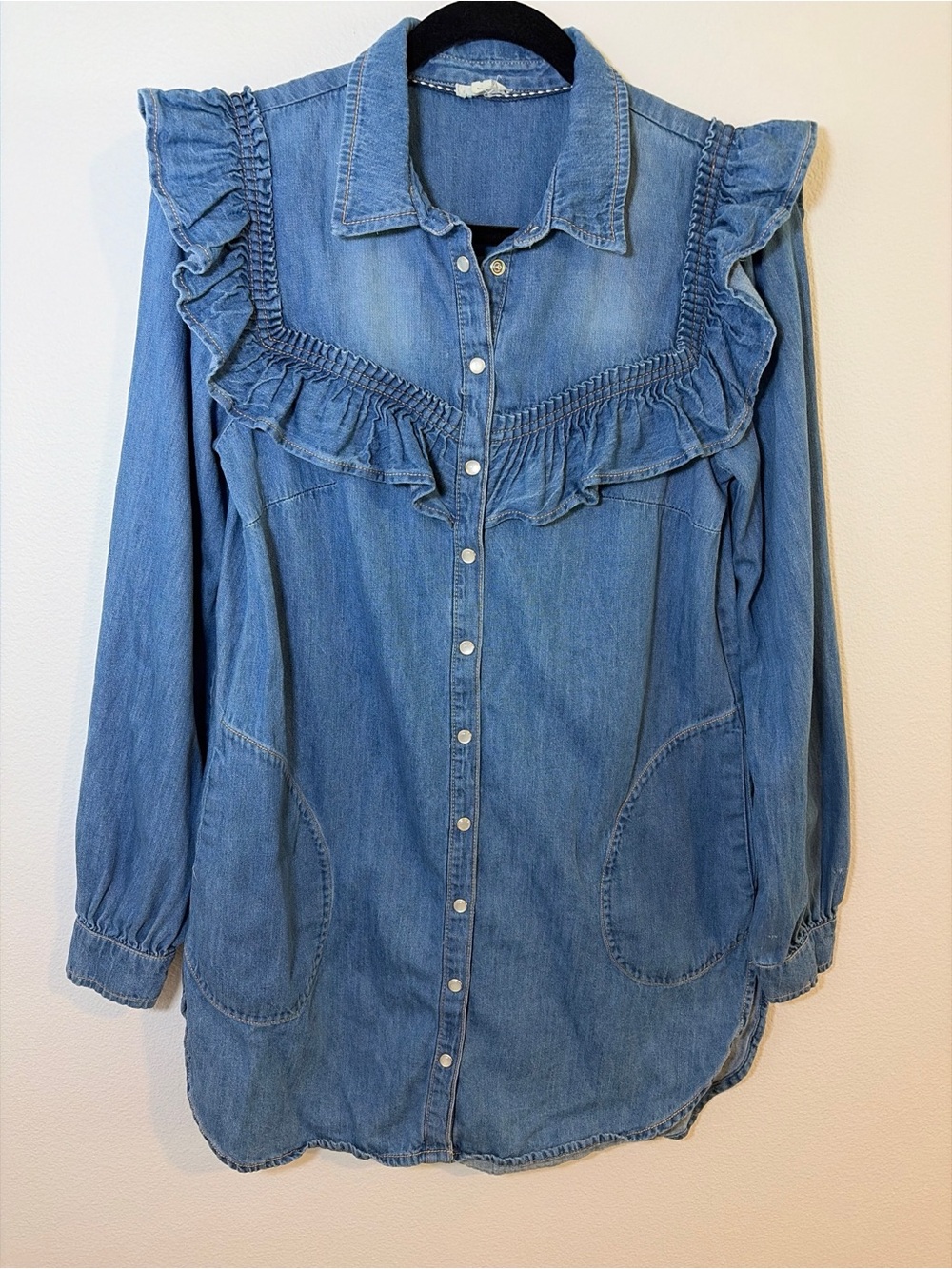 Anthropologie Pilcro Dress Ruffled Denim Mini Shirt Pearl Snap M Western Pockets